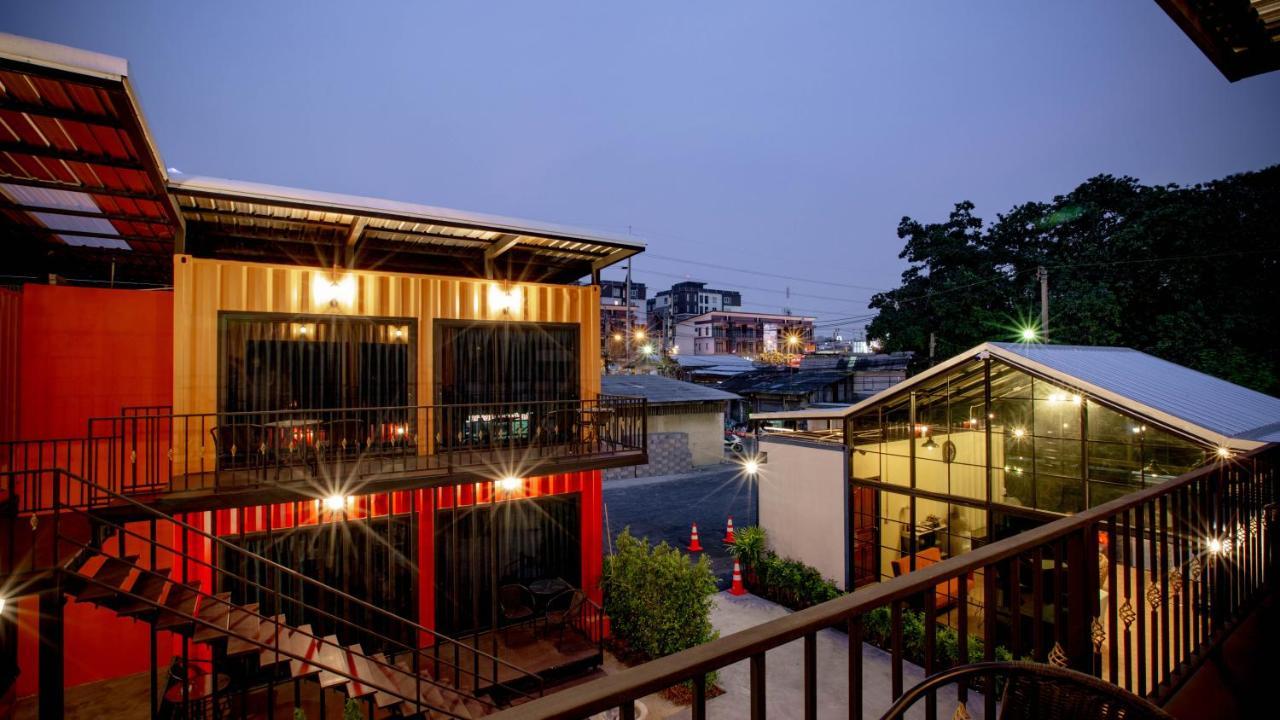 Tuscany Land Resort Donmuang Banguecoque Exterior foto
